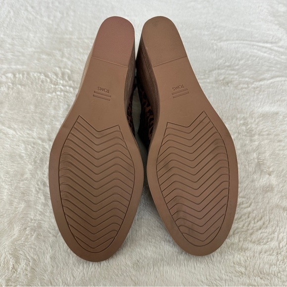 TOMS Kallie Women’s Wedge Booties Dark Ember Leopard Suede Size 8.5 NWT - Picture 9 of 11